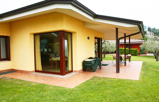 Ferienwohnung Albisano Gardasee Mit Pool